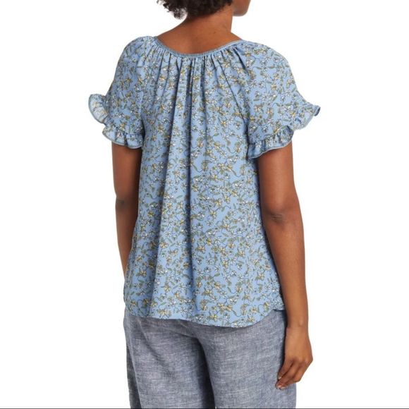 MAXSTUDIO Ruffle Tulip Sleeve Tie Front - Picture 2 of 4